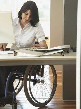 Análise das práticas de recrutamento e de seleção de pessoas com deficiência